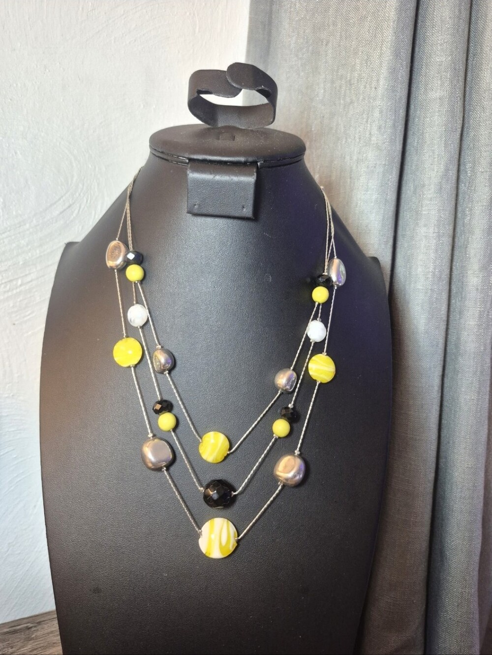 Charming Charlie Yellow Black Glass Bead Multi-Strand Necklace